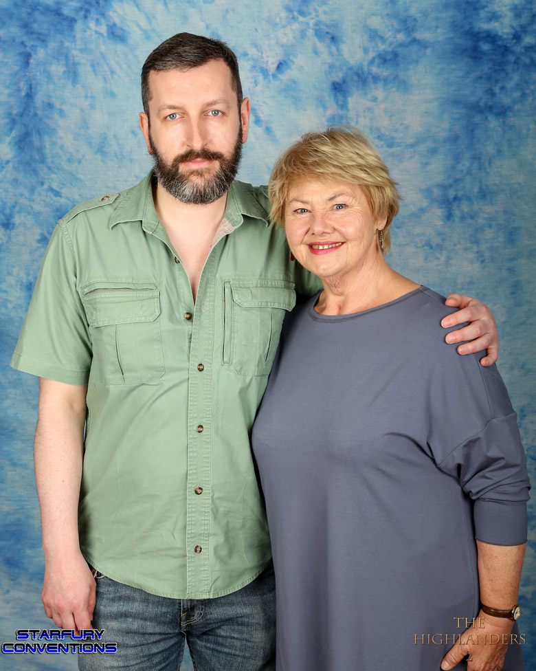 How tall is Annette Badland