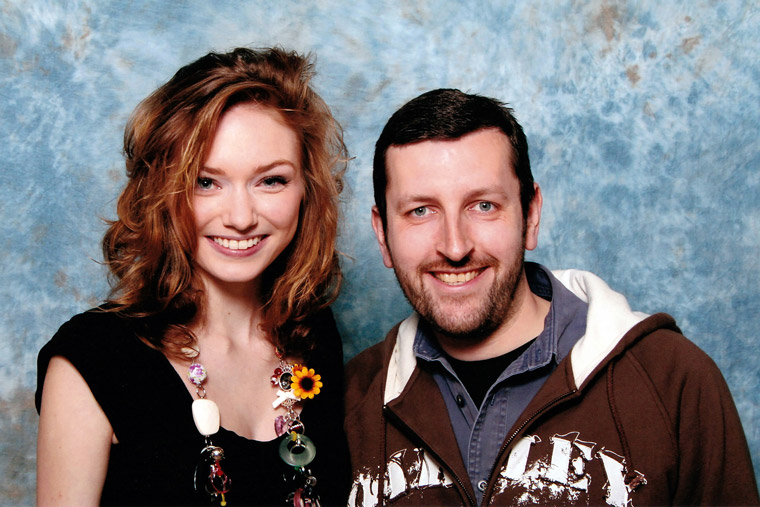 How tall is Eleanor Tomlinson