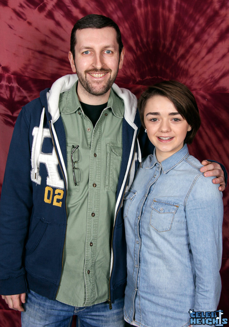 How tall is Maisie Williams