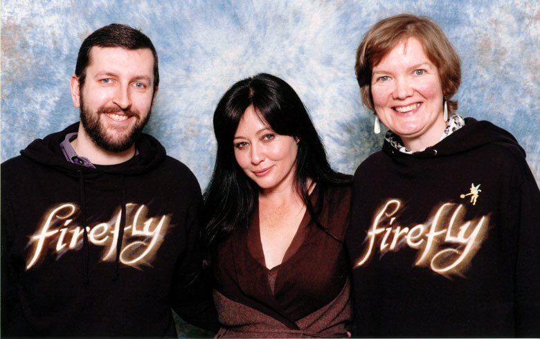 How tall is Shannen Doherty