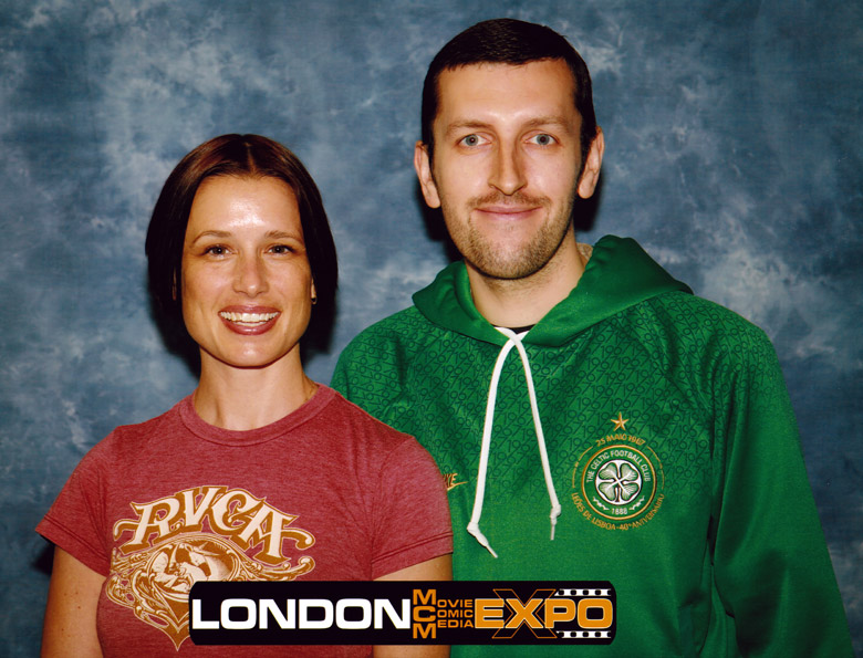 How tall is Shawnee Smith