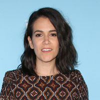 Height of Abbi Jacobson