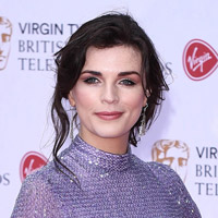 Height of Aisling Bea