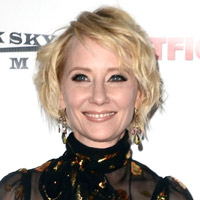 Height of Anne Heche