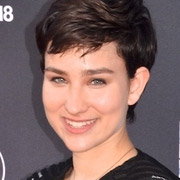 Height of Bex Taylor Klaus