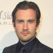 Height of Clive Standen