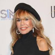 Height of Dyan Cannon