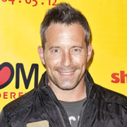 Height of Johnny Messner