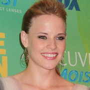 Height of Katie Leclerc