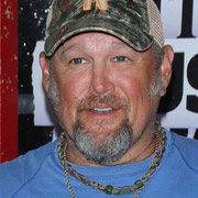 Height of  Larry the Cable Guy