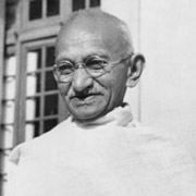 Height of Mahatma Gandhi