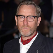 Height of Michael Smiley