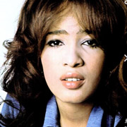Height of Ronnie Spector