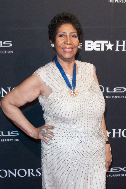 How tall is Aretha Franklin