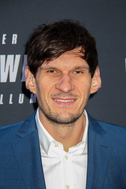 How tall is Boban Marjanovic