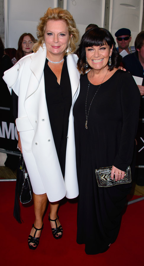How tall is Dawn French