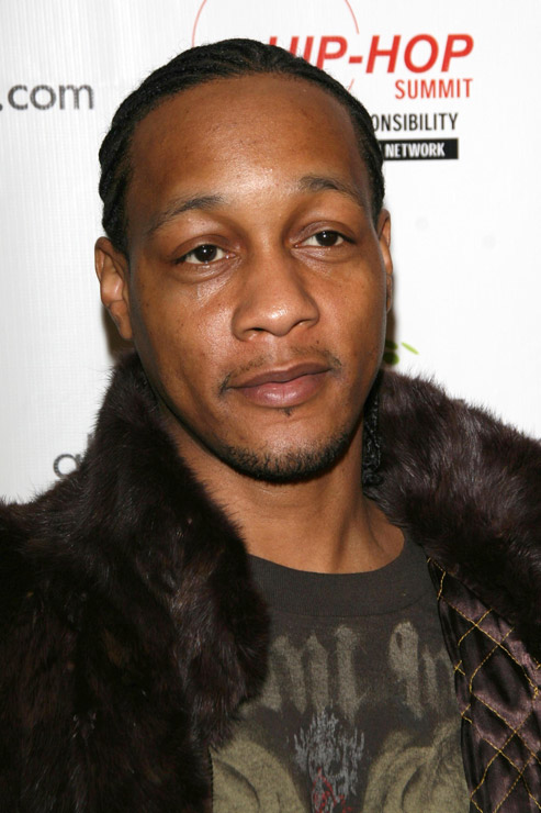 How tall is DJ Quik