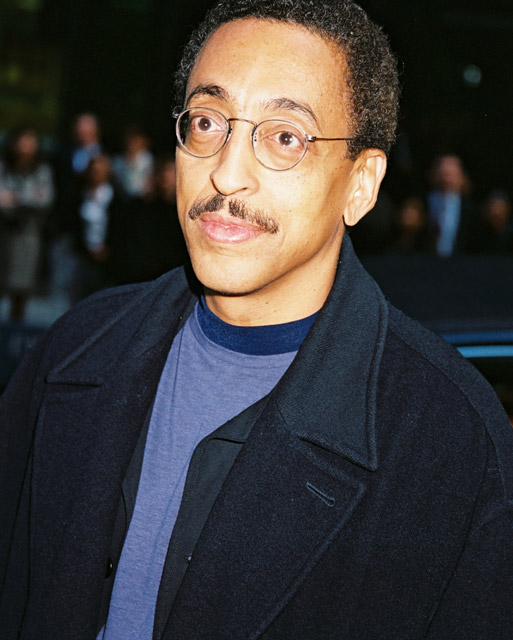 How tall is Gregory Hines
