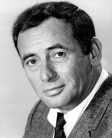How tall is Joey Bishop