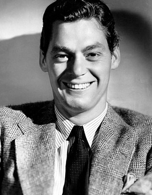 How tall is Johnny Weissmuller