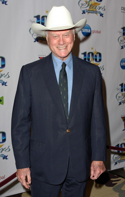 How tall is Larry Hagman
