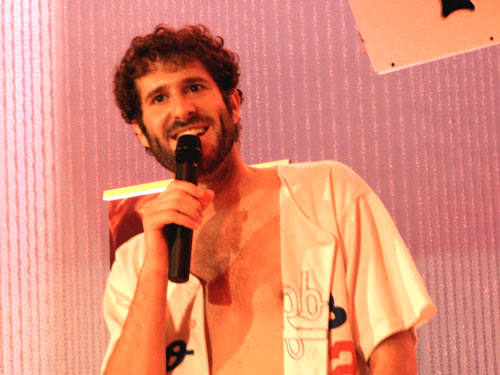 How tall is Lil Dicky