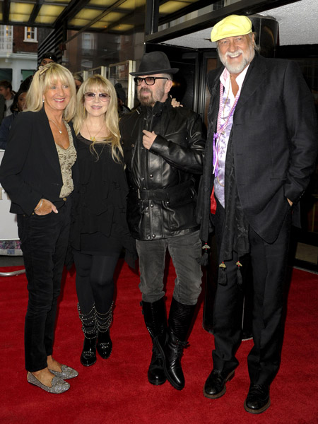 How tall is Mick Fleetwood