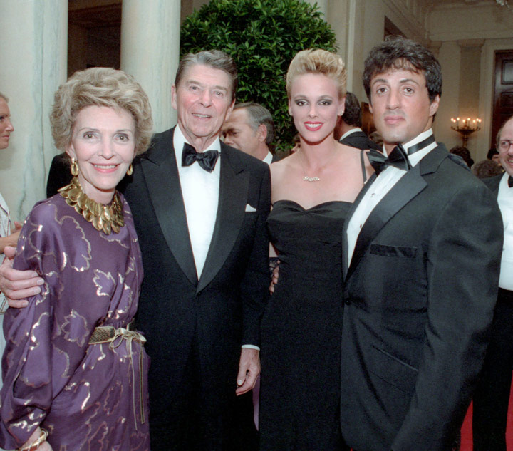 How tall is Nancy Reagan