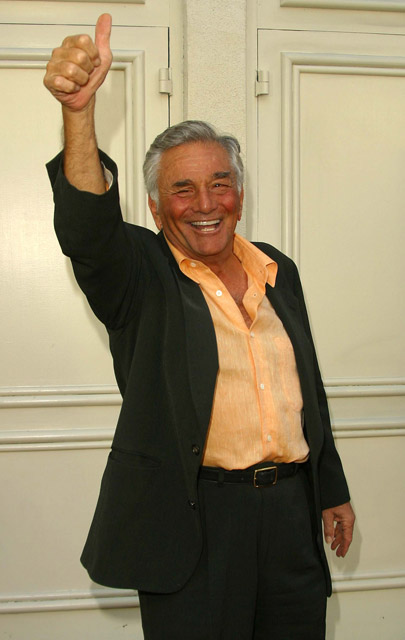 How tall is Peter Falk