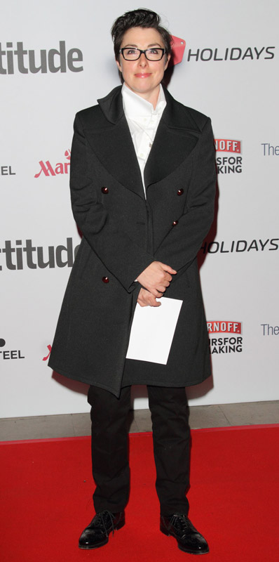 How tall is Sue Perkins