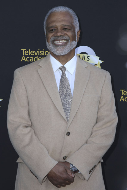 How tall is Ted Lange