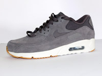 Height of Air Max 90