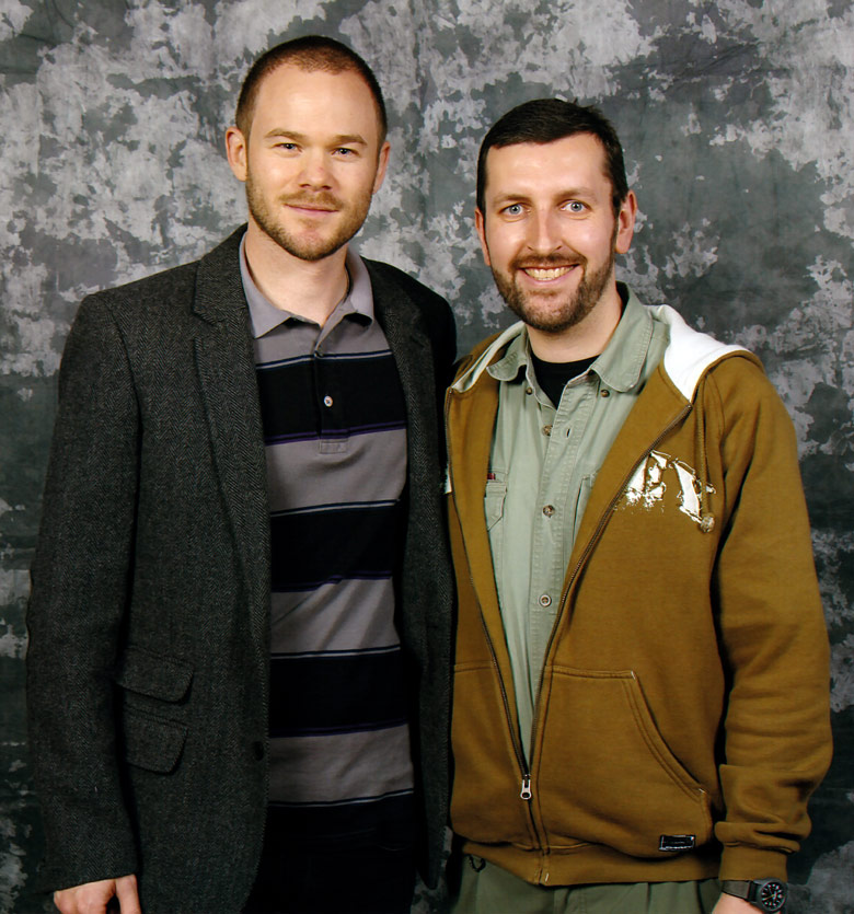 How tall is Aaron Ashmore