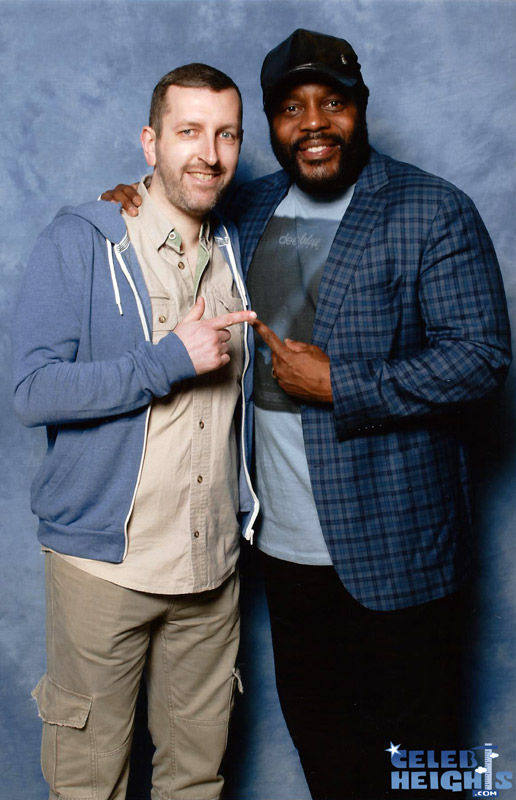 How tall is Chad L Coleman