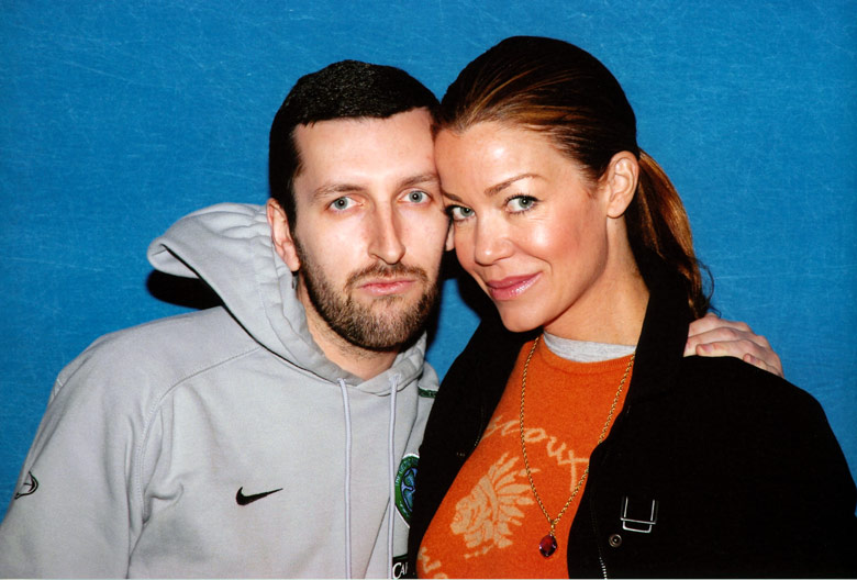 How tall is Claudia Christian