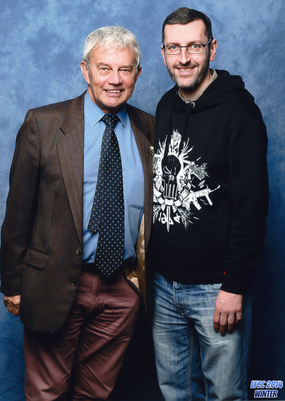 How tall is Frazer Hines
