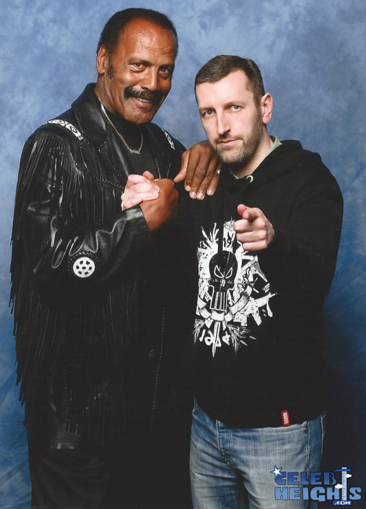 How tall is Fred Williamson
