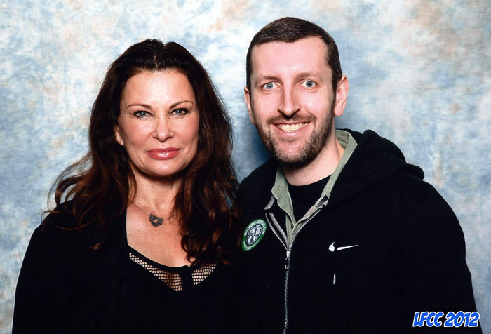 How tall is Jane Badler