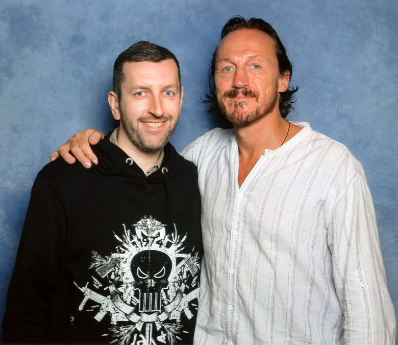 How tall is Jerome Flynn