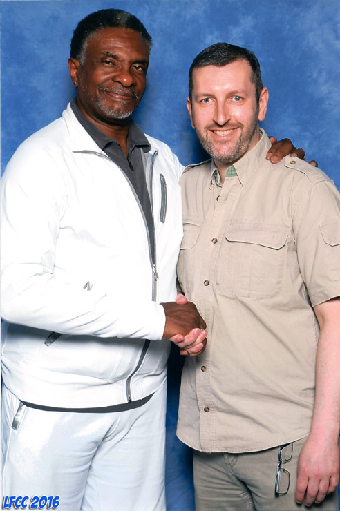 How tall is Keith David