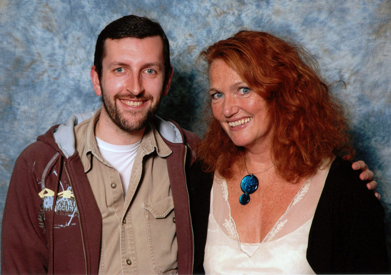 How tall is Louise Jameson