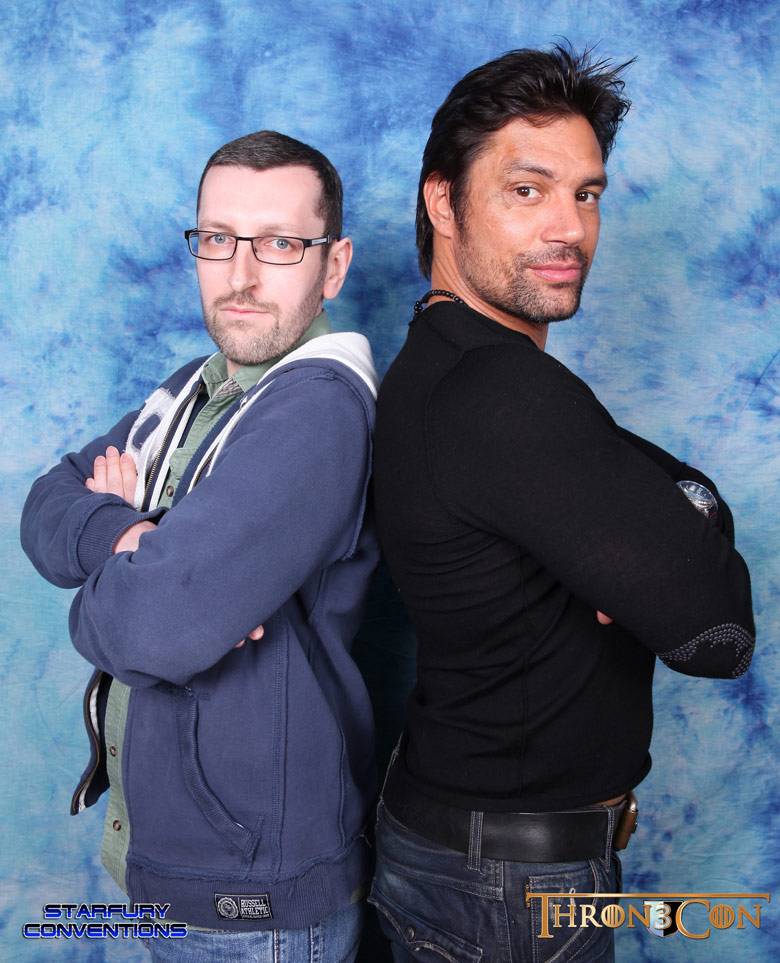 How tall is Manu Bennett