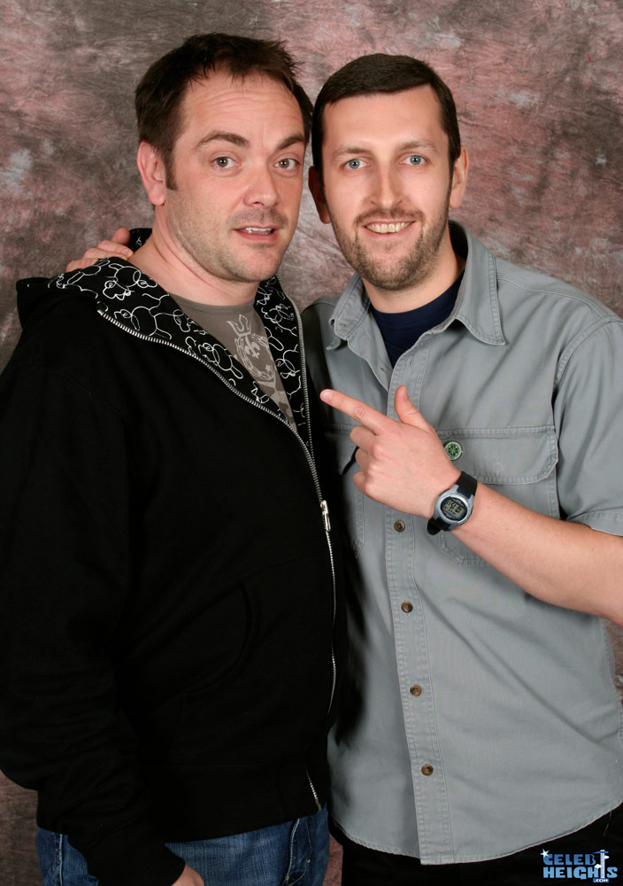 How tall is Mark Sheppard