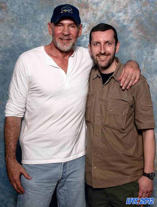 How tall is Mitch Pileggi