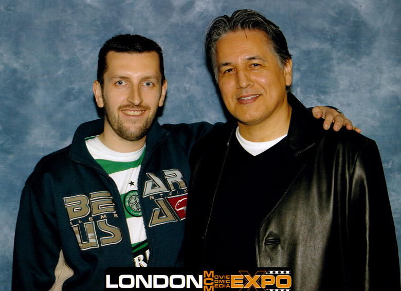 How tall is Robert Beltran