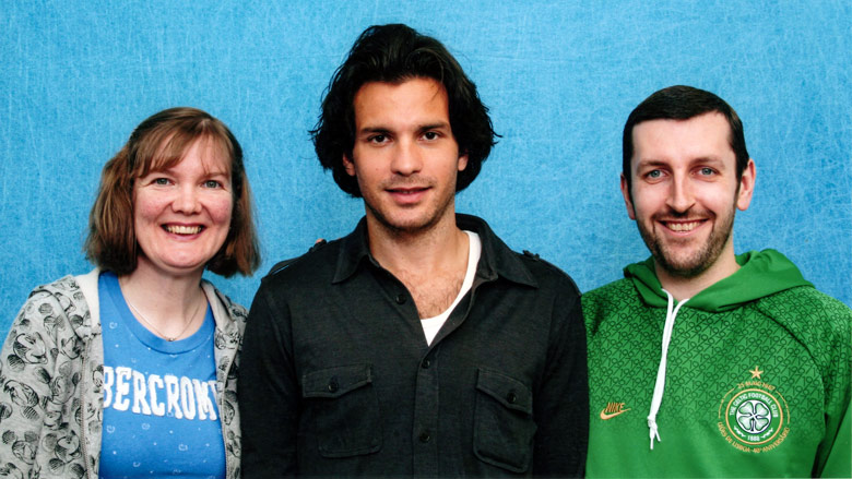 How tall is Santiago Cabrera