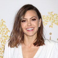 Height of Aimee Teegarden