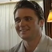 Height of Alex Ferns