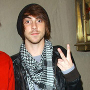 Height of Alex Gaskarth