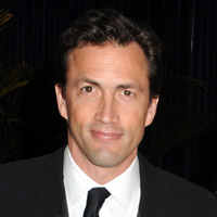 Height of Andrew Shue